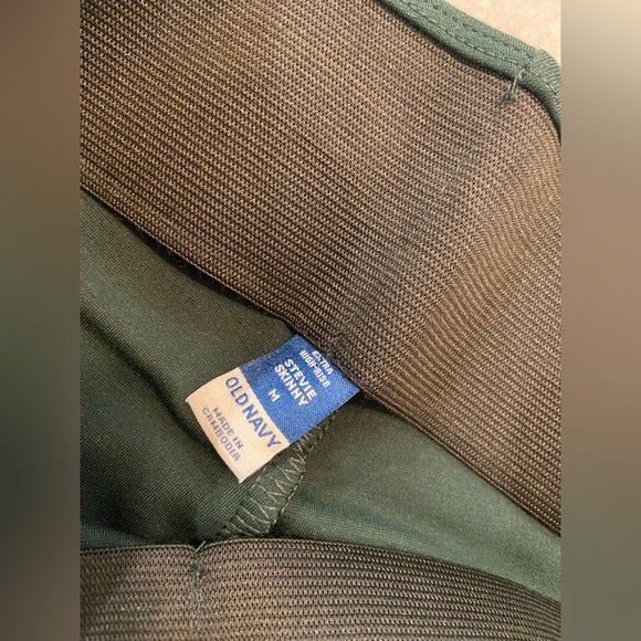 NWT Old Navy Size M Forrest Green Stevie Skinny Leggings Front Seam Stretch - Picture 10 of 10